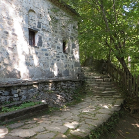 По пътечката на вярата