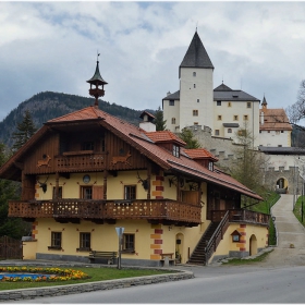 Замък Mauterndorf (1253 г.) - 1