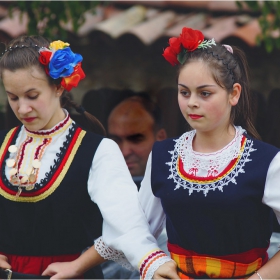 Момите на Златоград - На хорото