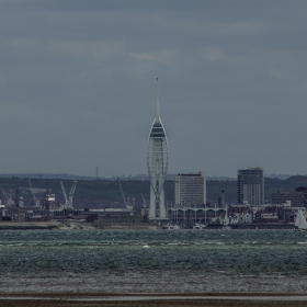 поглед към помпи и Spinnaker Tower