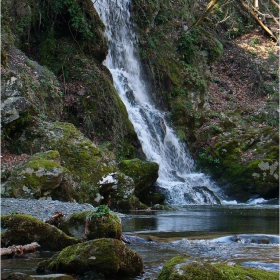 по Бялата вода