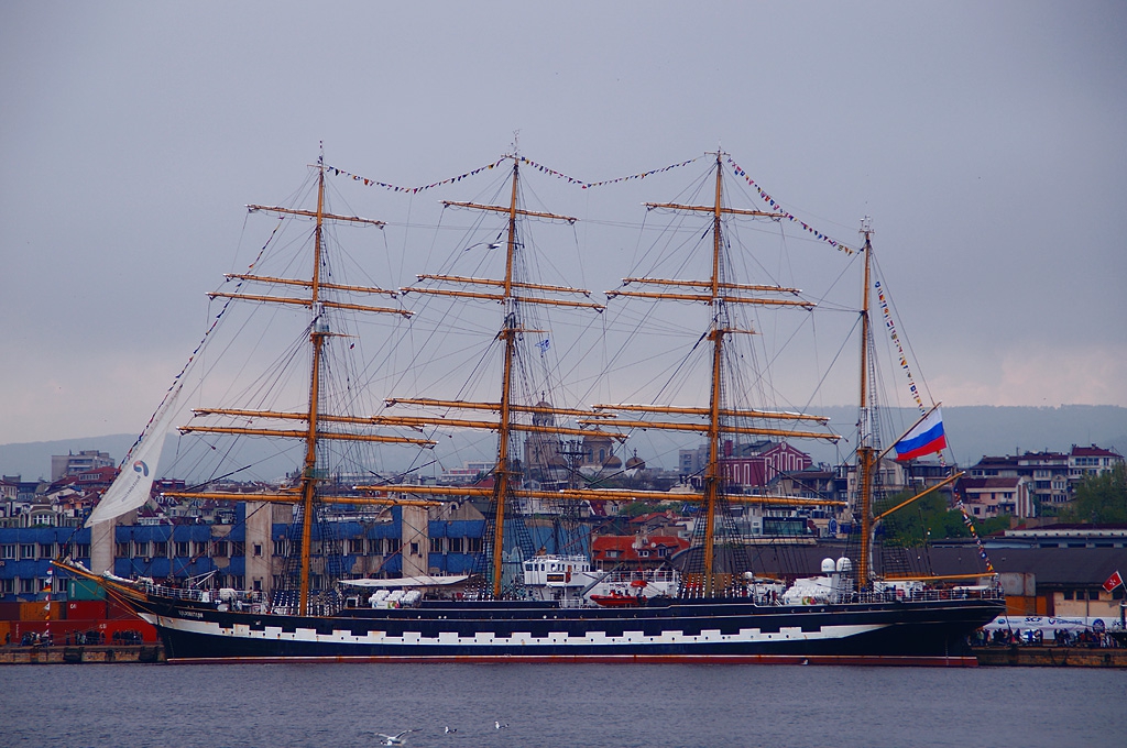 Крузенштерн - Варна - 2014