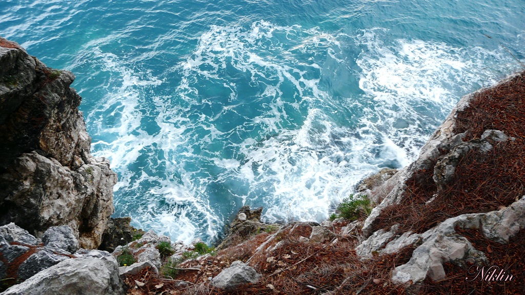 Морско синьо