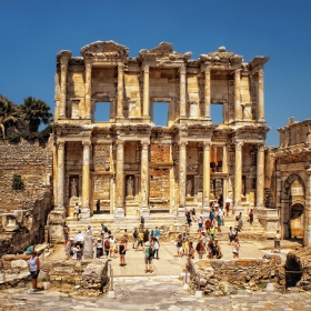 Ефес - Библиотеката на Целз