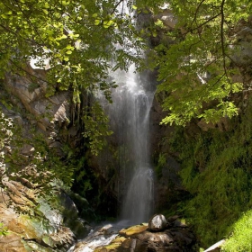 Влахински водопад, село Влахи, Пирин