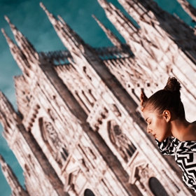 Duomo girl Video: https://vimeo.com/101163272