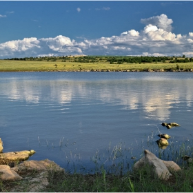 Пейзажче с водно елементче