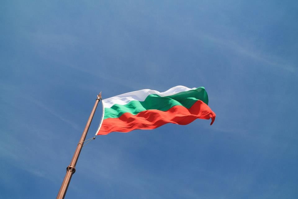 Новото знаме на вр.Шипка.