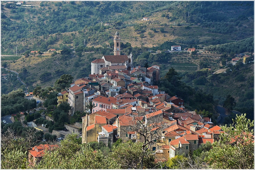 Из провинцията на Лигурия - Civezza, Italia