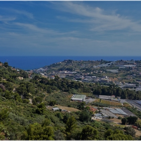 Поглед от Bussana Vecchia, Italy