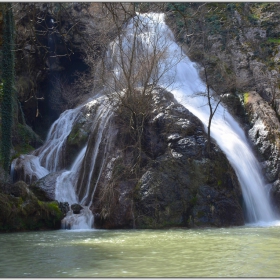 ХОТНИШКИ ВОДАПАДИ