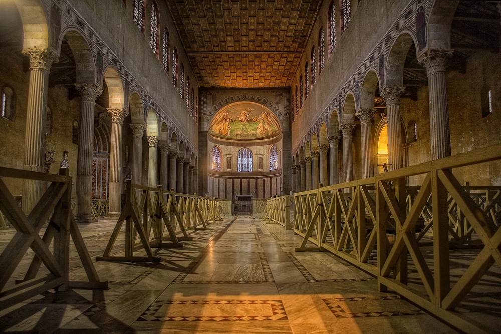 One exposure HDR - ISO-400, 1/6sec, No tripod 