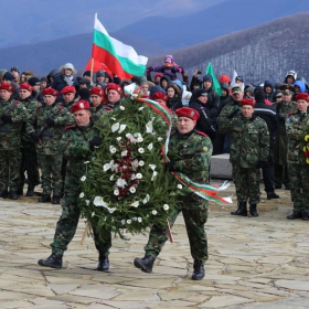 В памет на героите