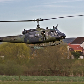 Хеликоптер Bell UH-1D - тренировъчен полет на немските военновъздушни  сили (Luftwaffe)   # 3