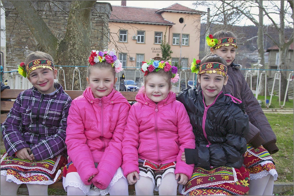 ЛАЗАРКИ...
