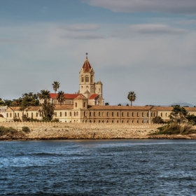 Остров Saint Honoratus - monastery of Lеrins,