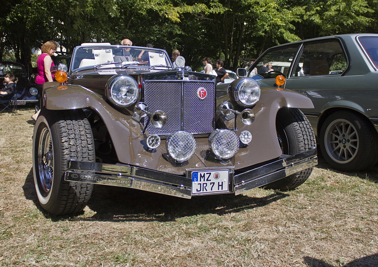 Clenet Roadster 1979г.
