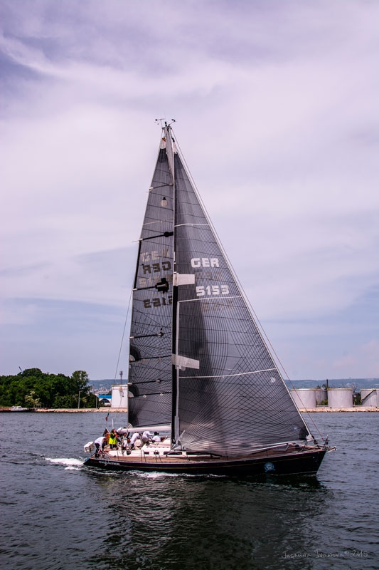 Yacht Race