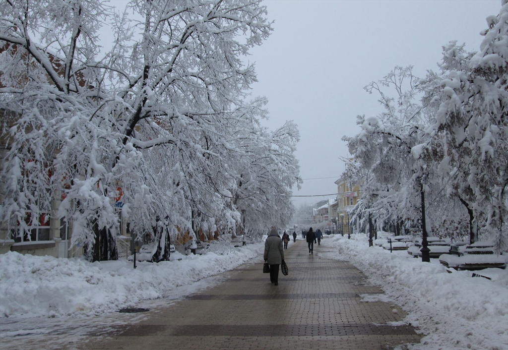 Улицата...