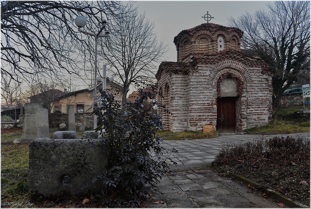 Църква Св. Никола 12-13 в.