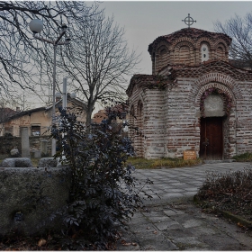 Църква Св. Никола 12-13 в.