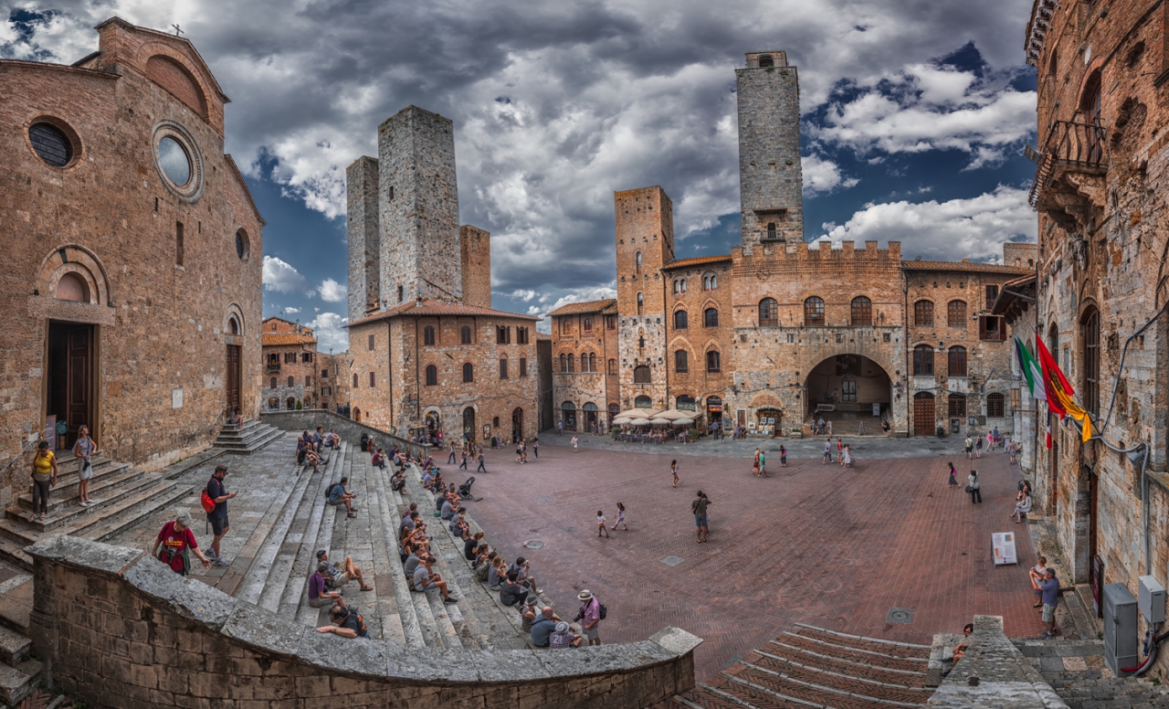 Piazza del Duomo, San Gimignano