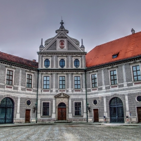 Rezidenz - Outside Courtyard