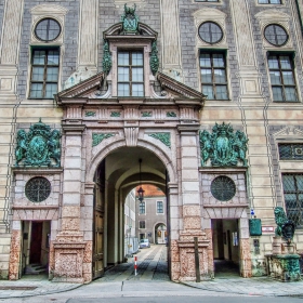 Rezidenz - Entrance Gate