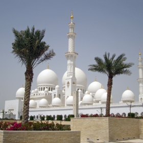 Sheikh Zayed Mosque , Abu Dabi