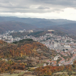 Габрово...  панорама от местността Градище