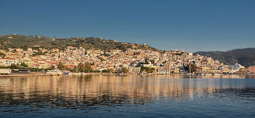 Skopelos town