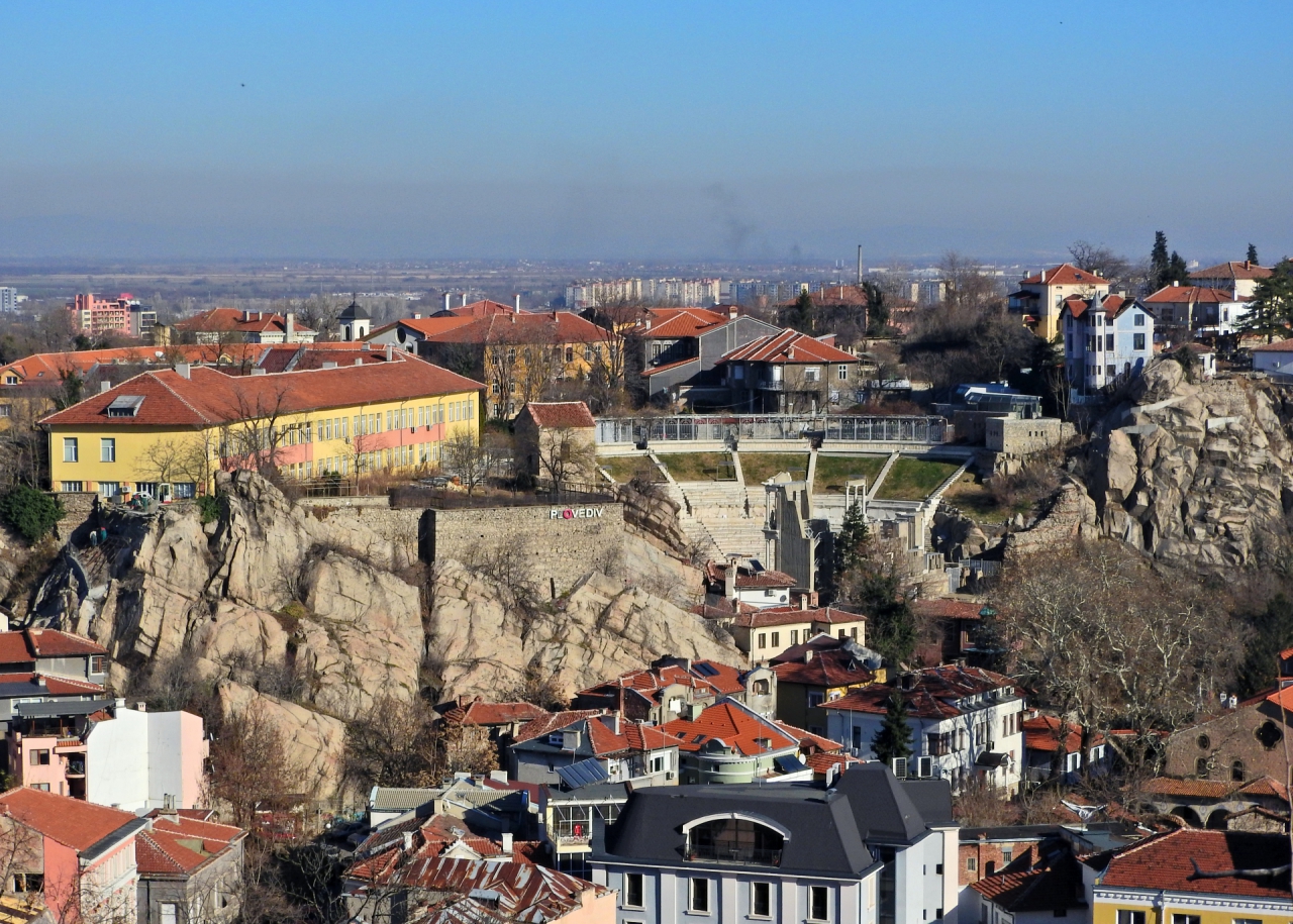Поглед към стария град