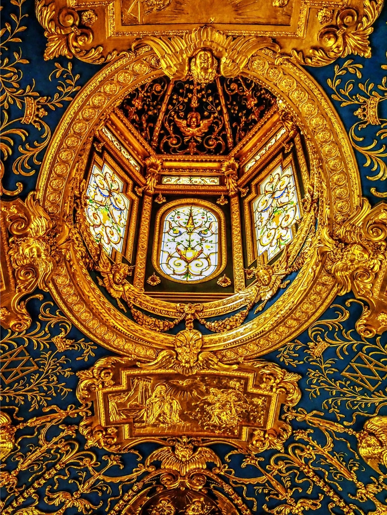 Мюнхен - Ornate Chapel - Богато украсен параклис - свод и купол