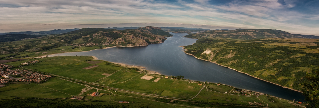 Панорамно от крепостта 