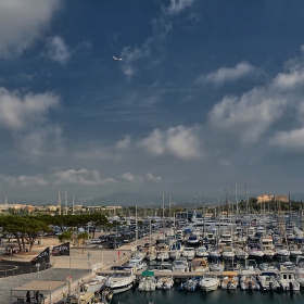 Port Vauban, Antibes - едно от най-големите яхтени пристанища в Европа