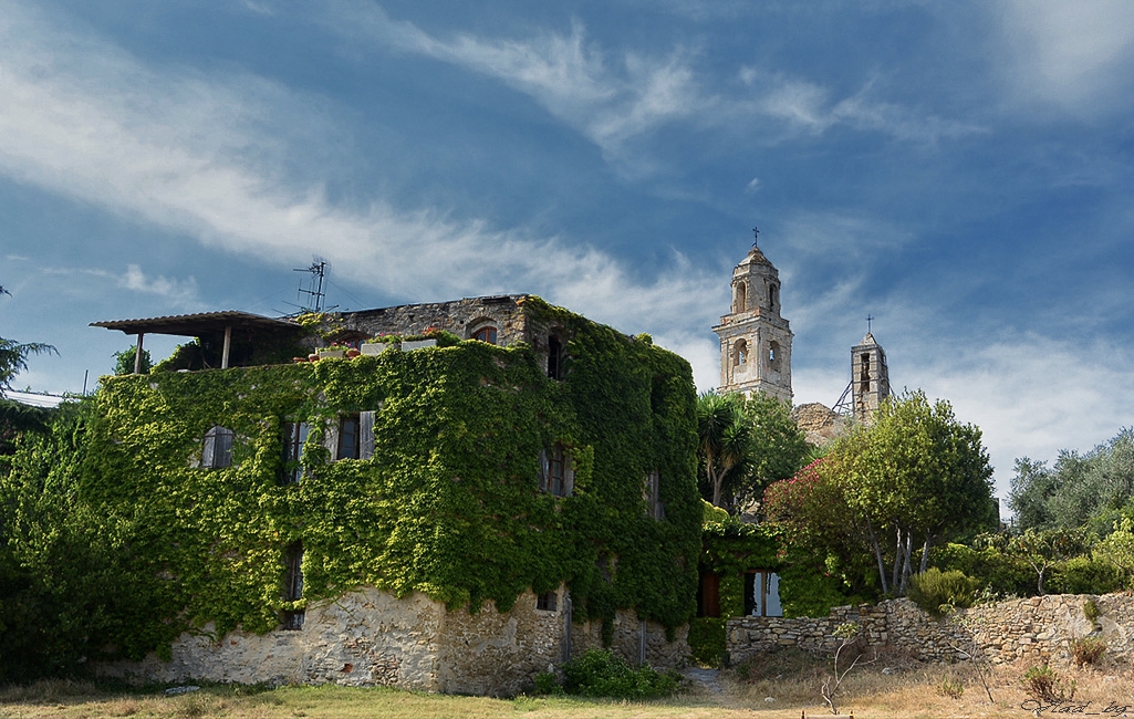 Изоставеното село Bussana Vecchia, Italy