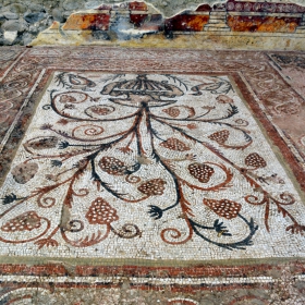 Мозайка от Епископската базилика в Сандански