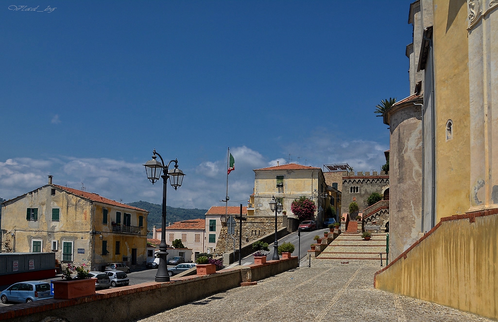 Из провинцията на Лигурия - Diano Castelo, Italy