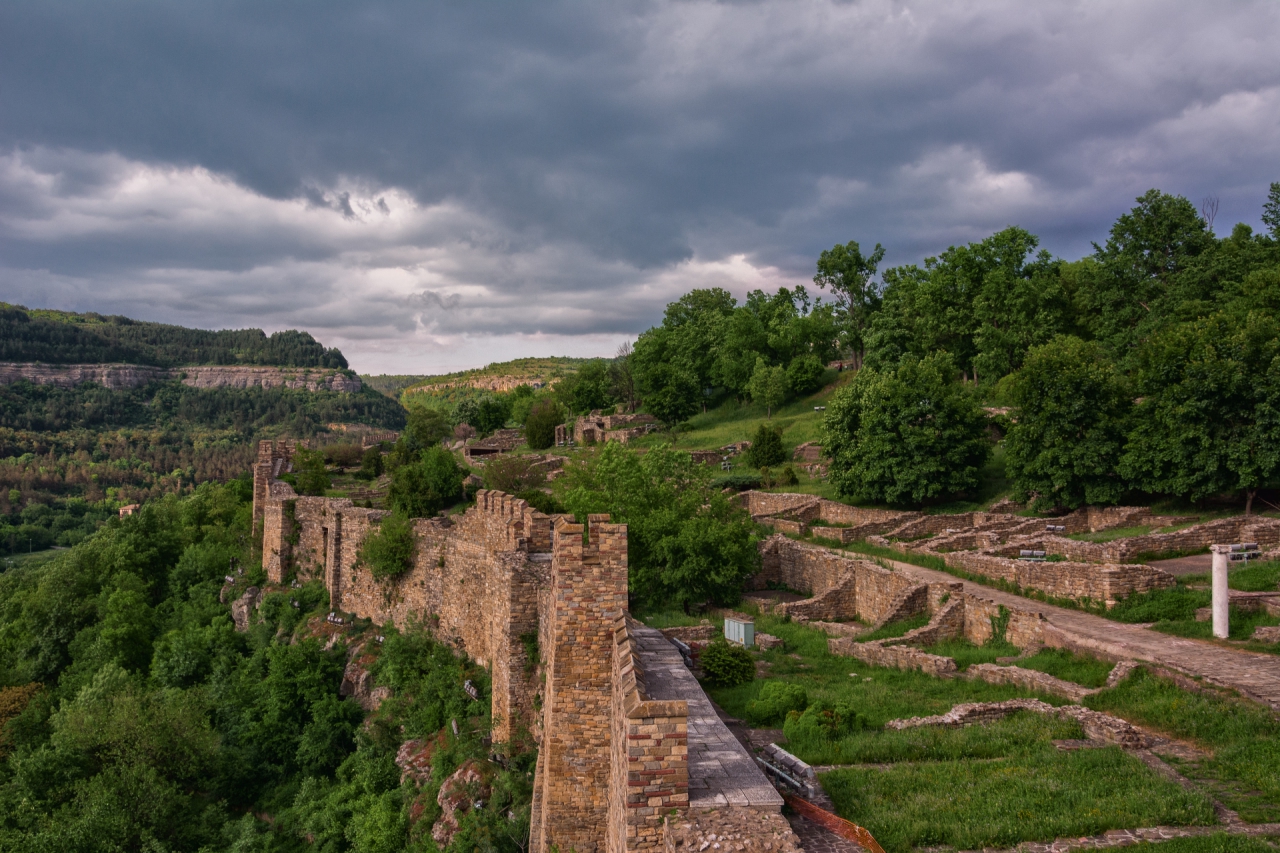 Крепостната стена на 