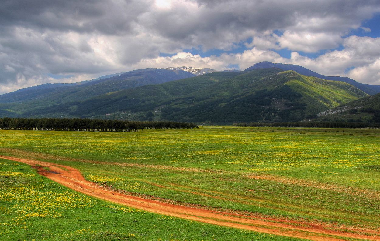 Планинска гледка