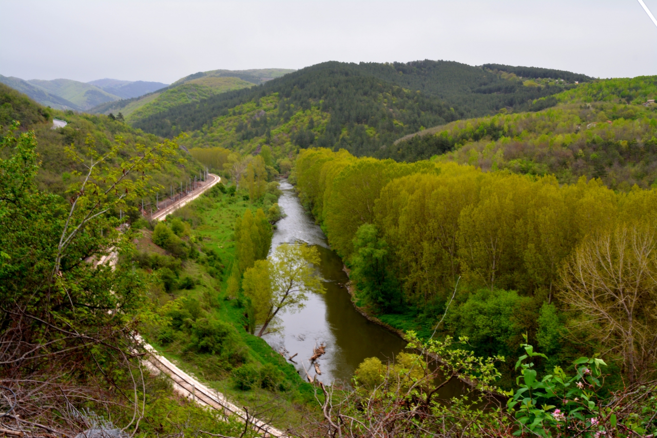 река Искър