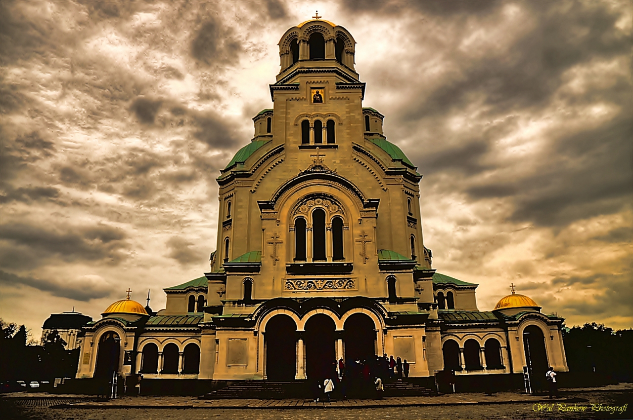 Честит празник Цветница