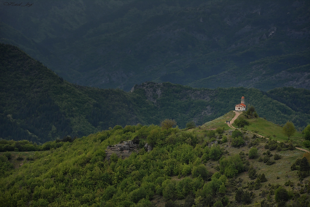 Параклисът
