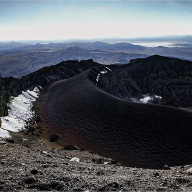 Вулкана Мисти ... volcan Misti 5825m.