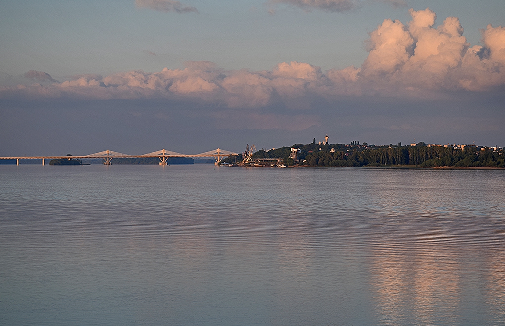 Белия мост