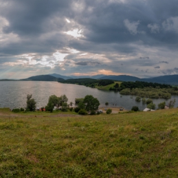 Панорамно от яз. Жребчево