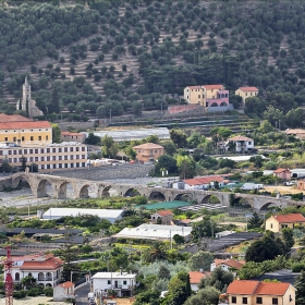 Il ponte antico,Taggia, Italy