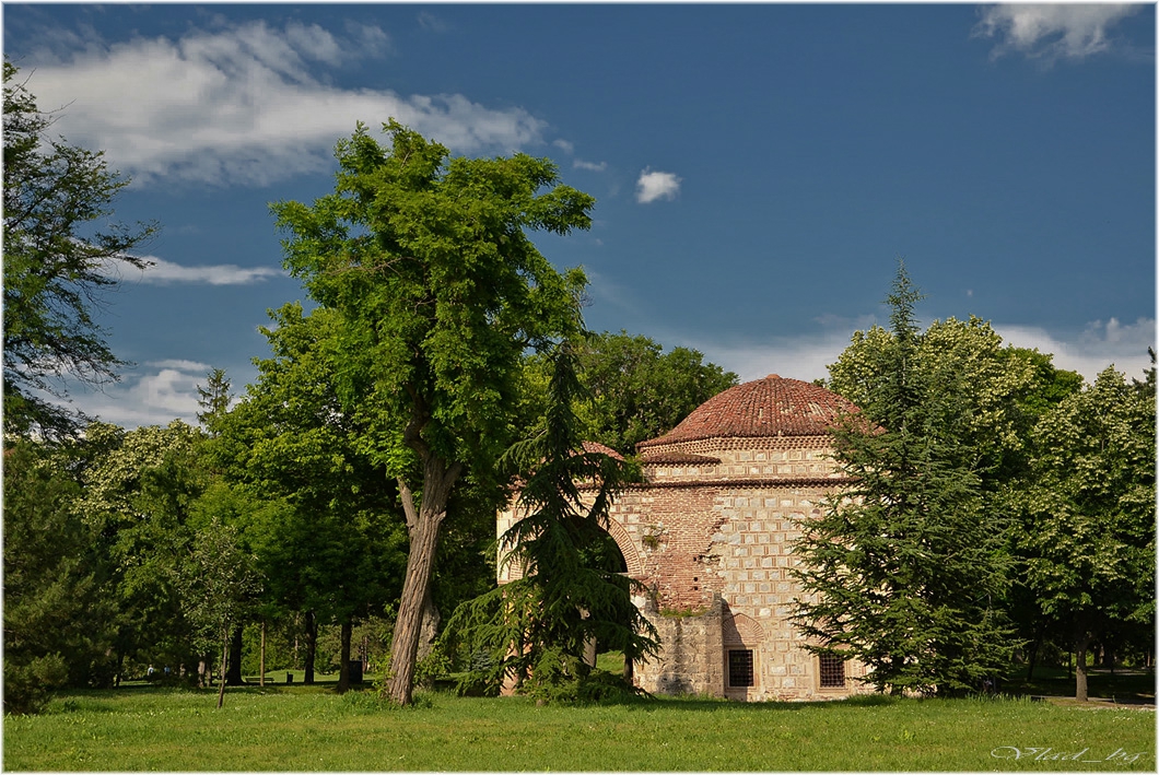 Бали-бегова джамия, 1521 г.