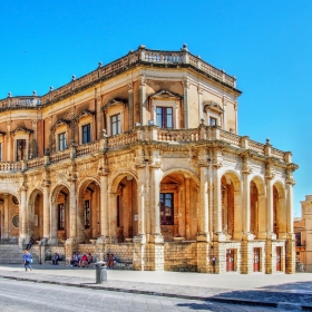 Ното - Palazzo Ducezio