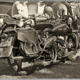 Harley Davidson WLA, mod. 1940... още- в коментара...